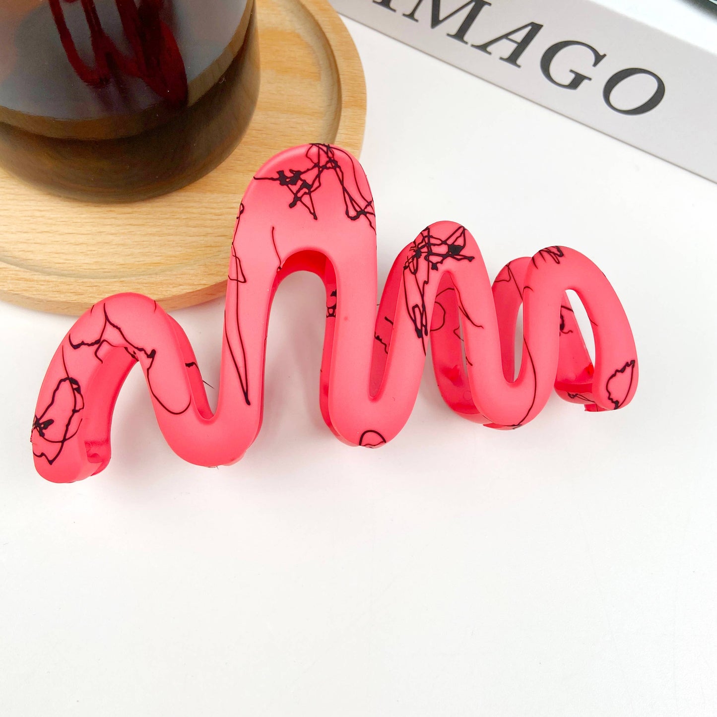 Wavy colored hair clips fashionable hair claws